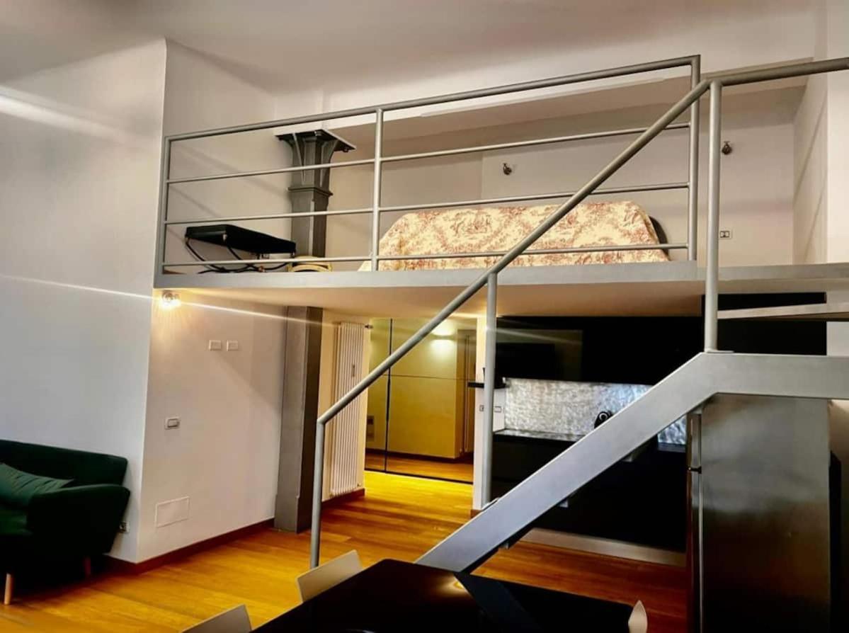 Arco Della Pace Elegante Loft Milan